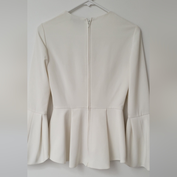 Alice & Olivia Flaired Sleeve Top - Picture 6 of 7